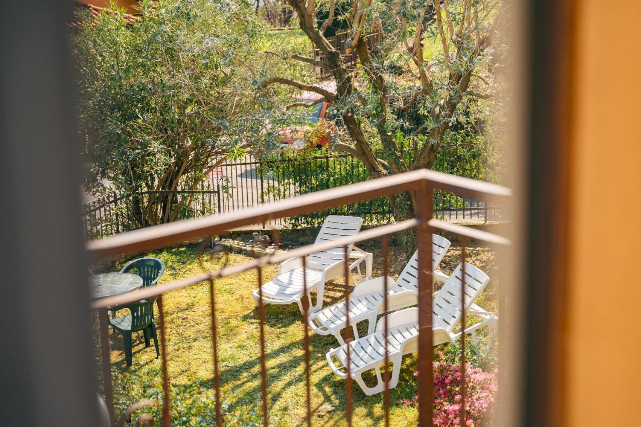 Mary Rose Apartments Oliveto Lario Esterno foto