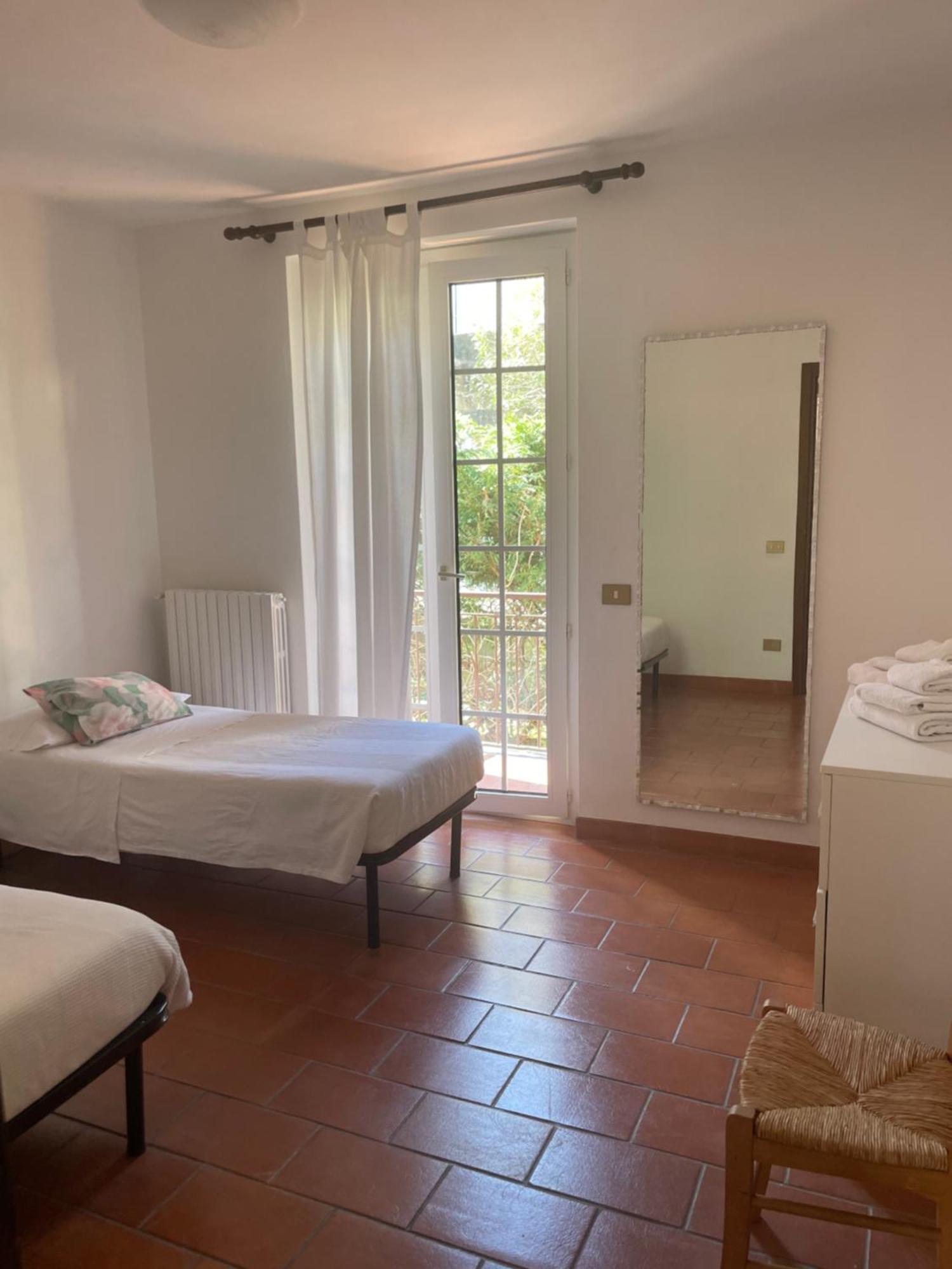 Mary Rose Apartments Oliveto Lario Esterno foto